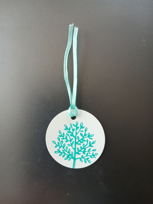 Indian Tree in Teal on round white gift tag with ribbon