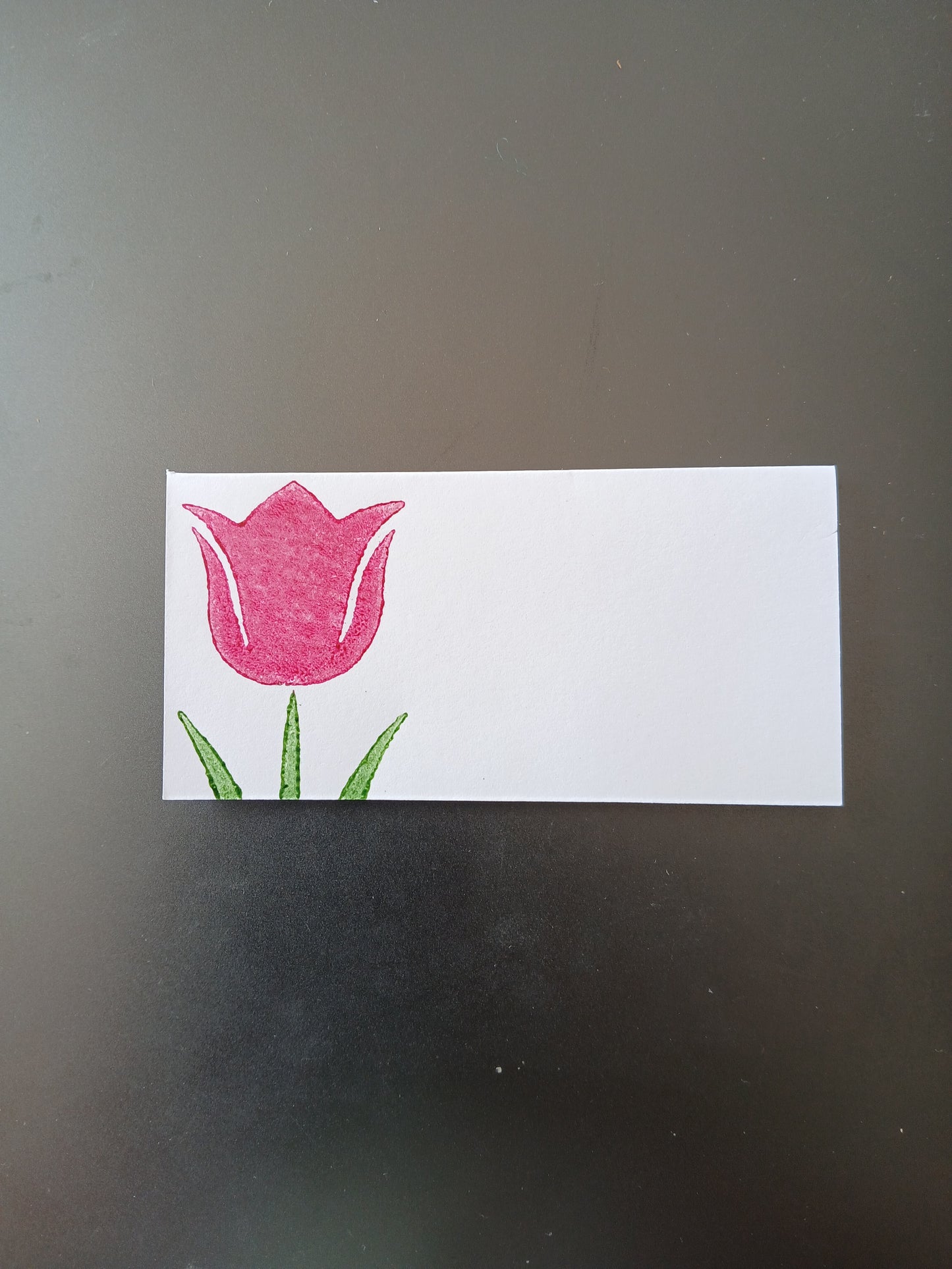 Tulip in Raspberry & Green on rectangle white place card