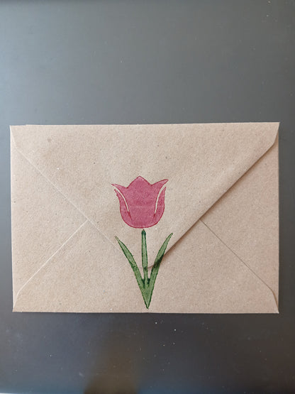 Tulip in Raspberry & Green on brown notelet