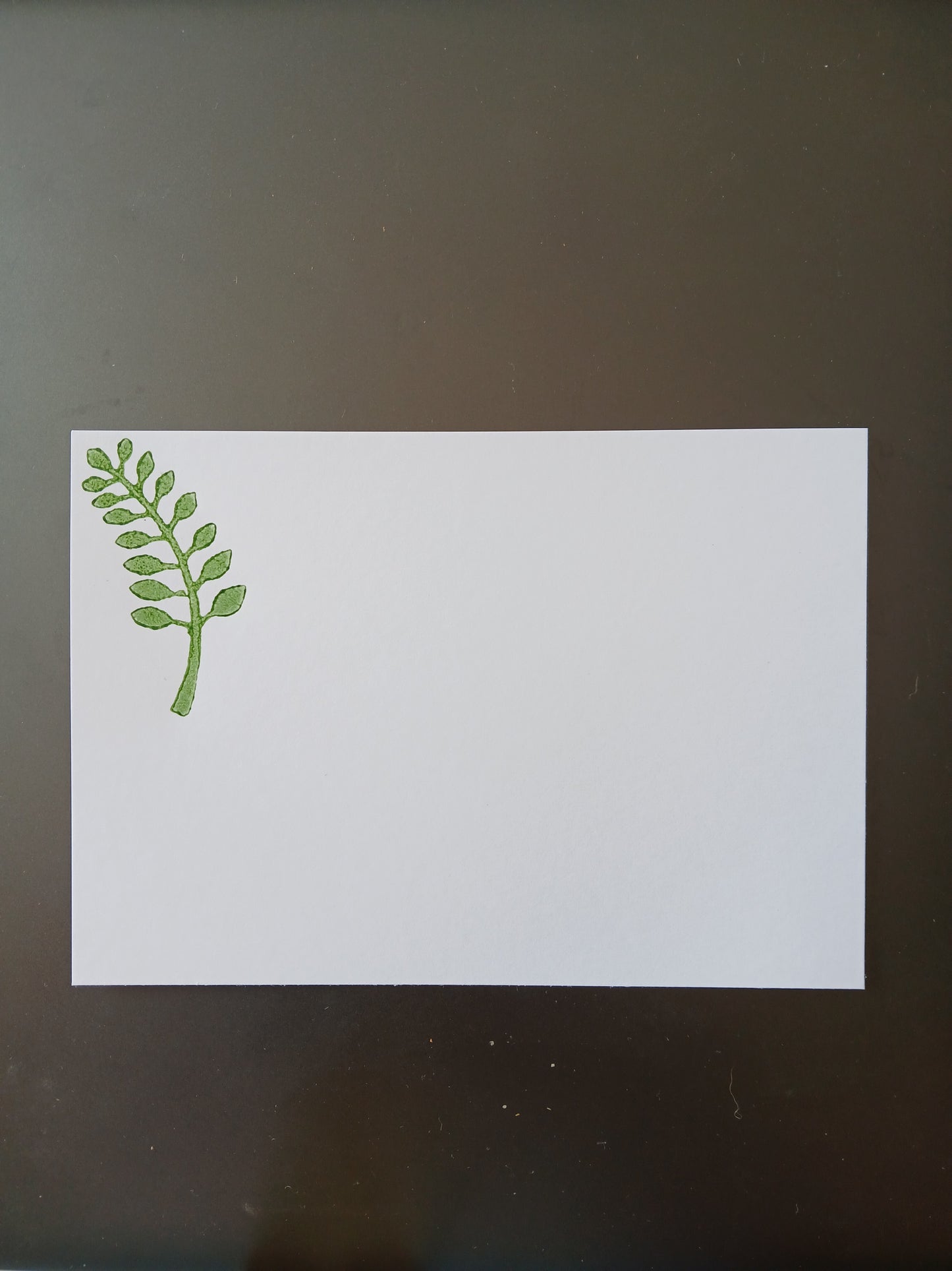 Indian Curved Leaf in Green on white notelet