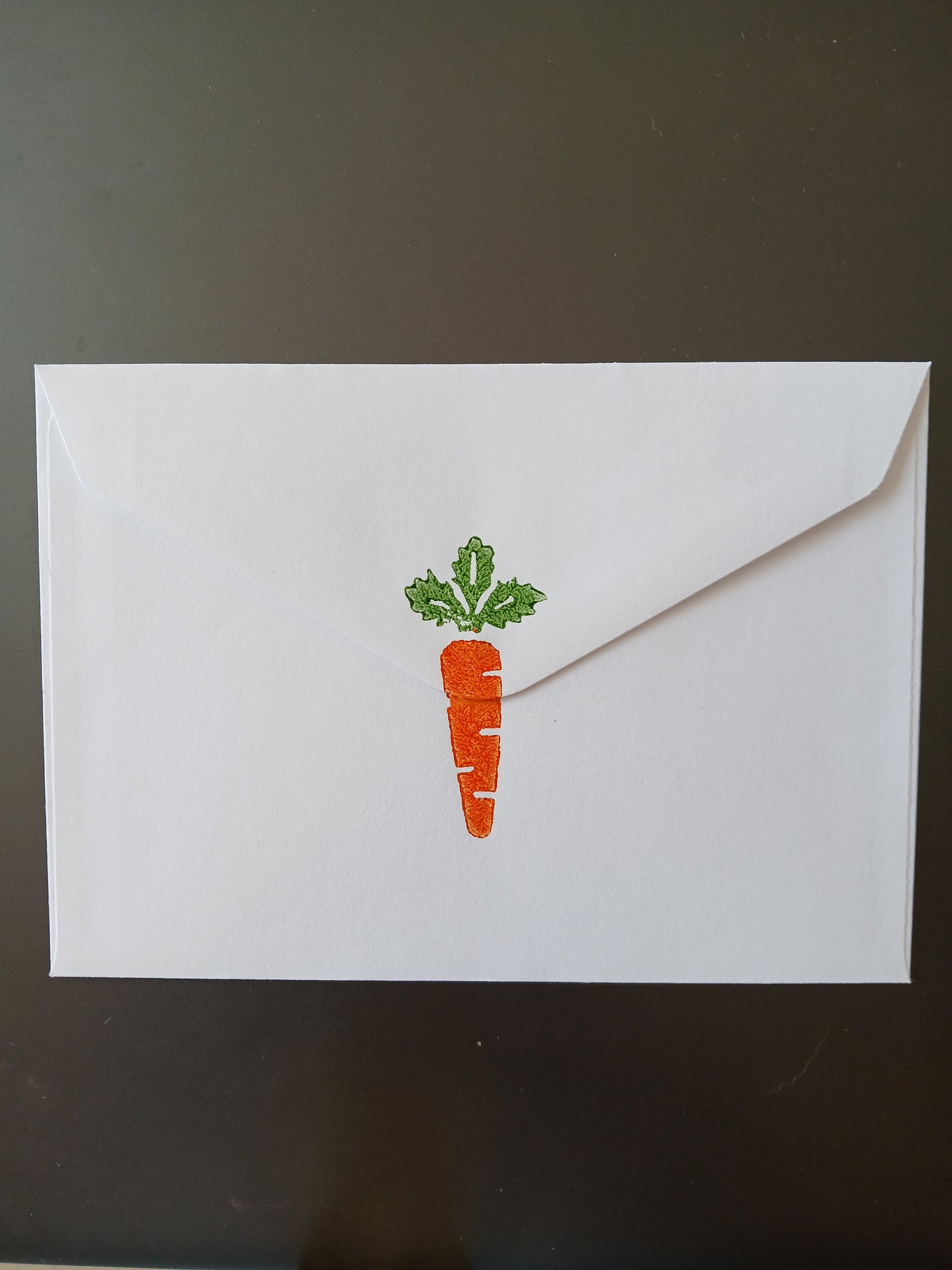 Carrot in Orange & Green on white notelet