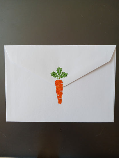 Carrot in Orange & Green on white notelet