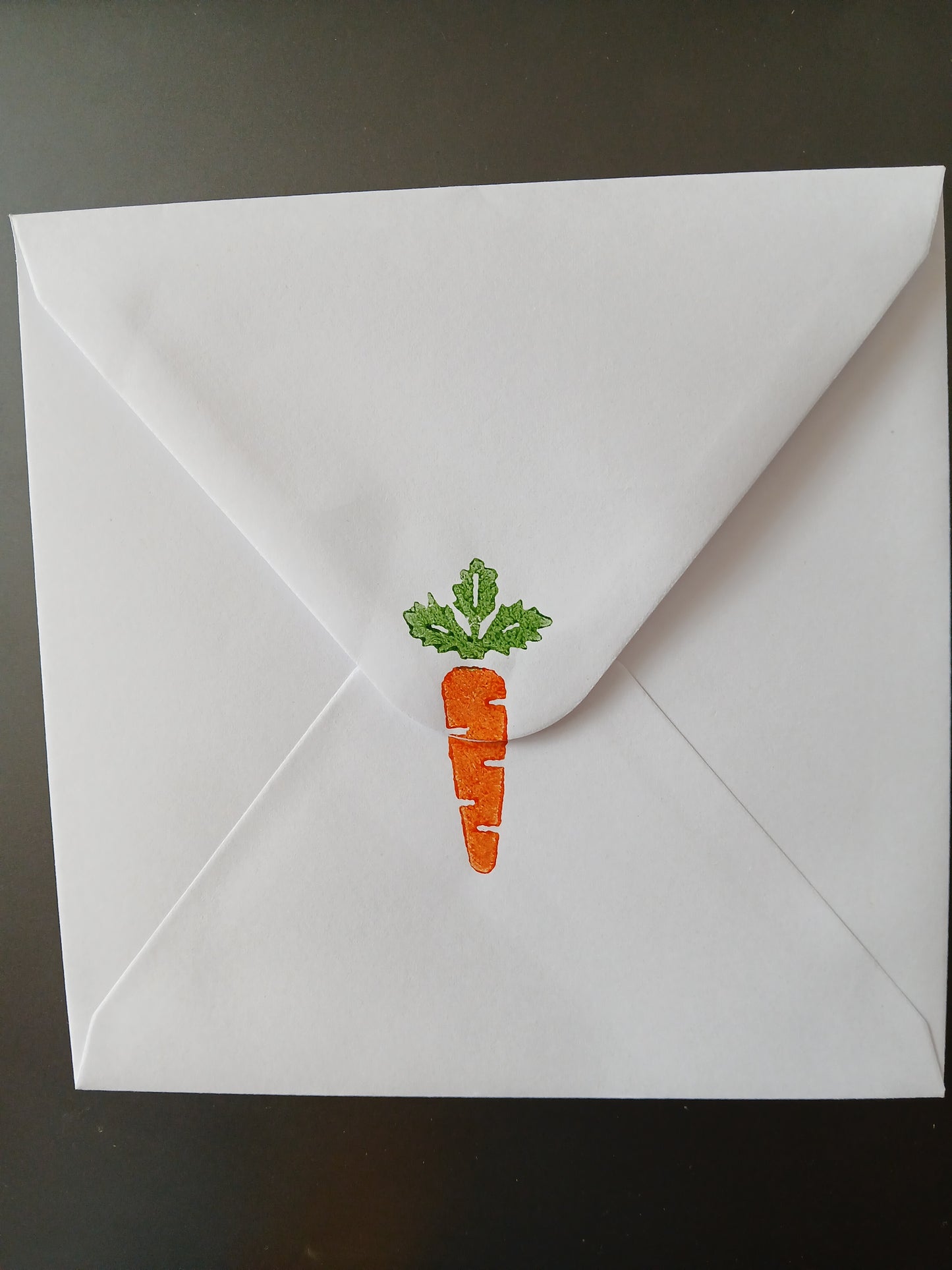 Carrots with floral border in Orange & Green on white card