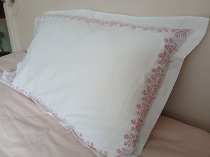 Flower Bunch in Rose on white Oxford pillowcases