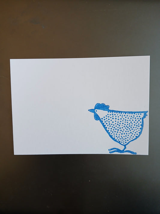 Chicken - Small Spotty with head up - in Navy on white notelet