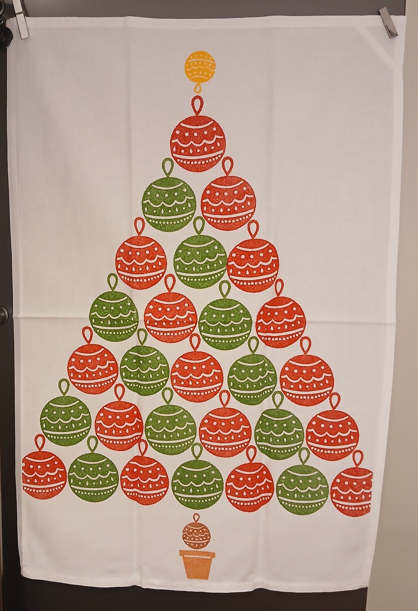 Christmas Tree Baubles on cotton teatowel