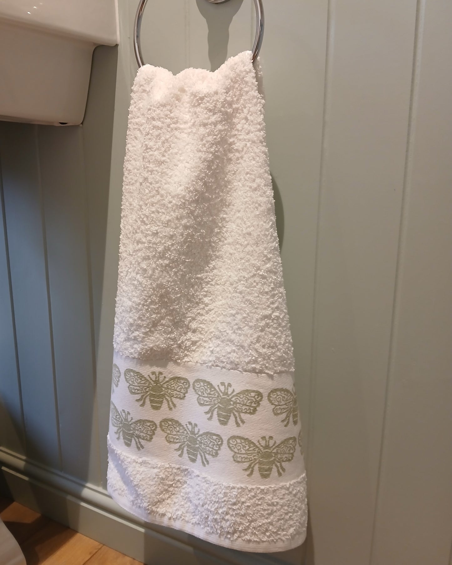 Bees Hand Towel