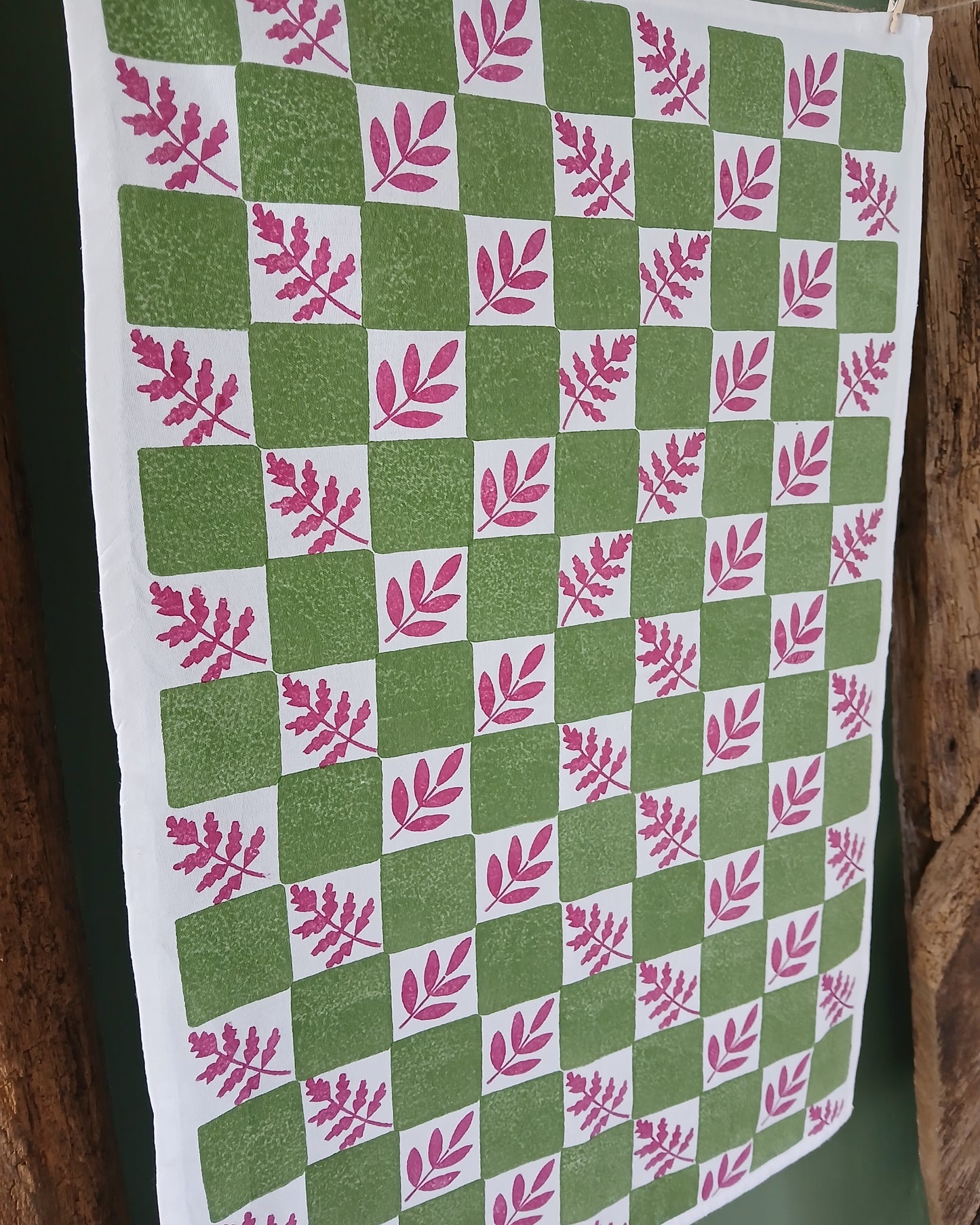 Checker Leaves Tea Towel