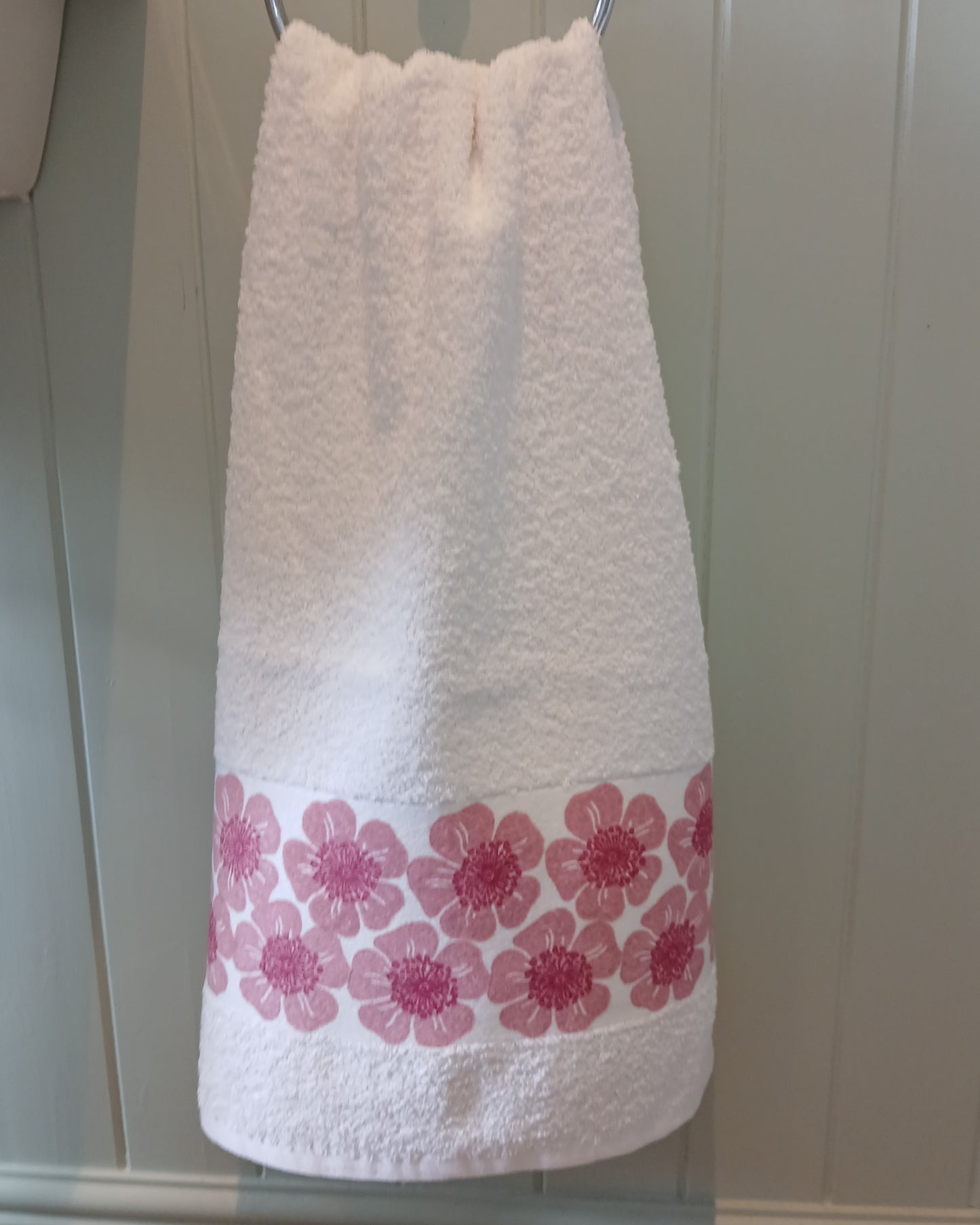 Dog Rose Hand Towel