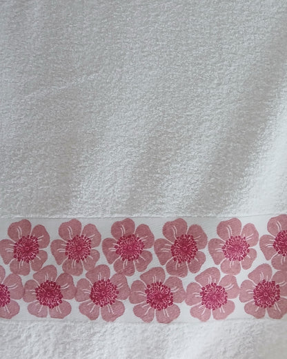 Dog Rose Hand Towel