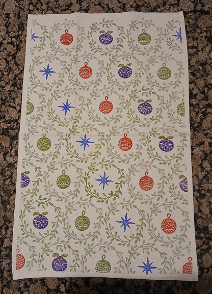 Christmas Wreaths on cotton teatowel